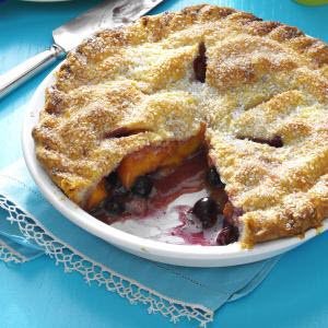 Peach and Blueberry Pie